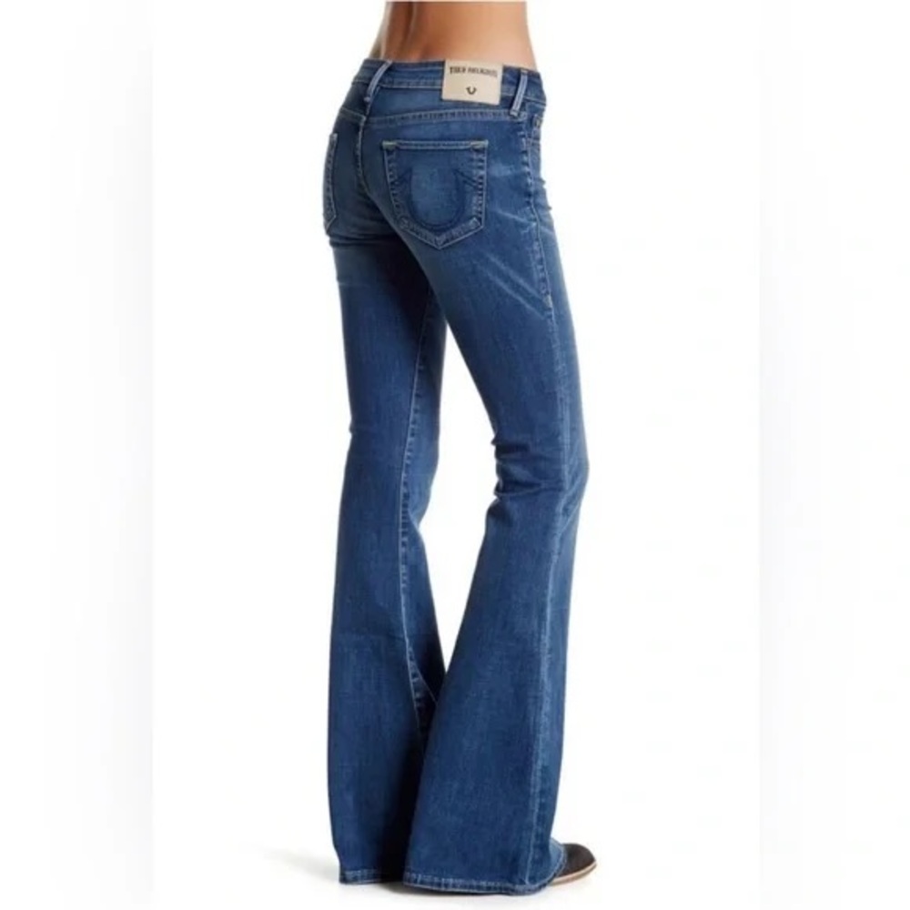 NWOT True Religion Karlie Low Rise Bell Bottom Jeans Size 28